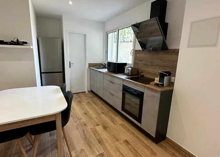 La Rougette Apartman *